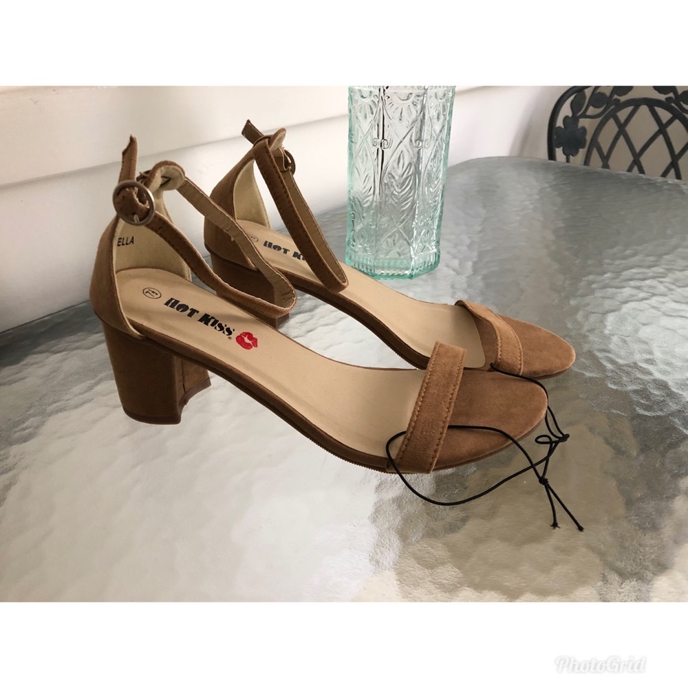 brand new heels